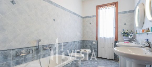 3 bedrooms Apartment in Osnago, Italy No. 360837 22