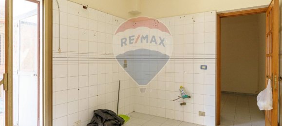 2 bedrooms Apartment in Catania, Italy No. 356175 9