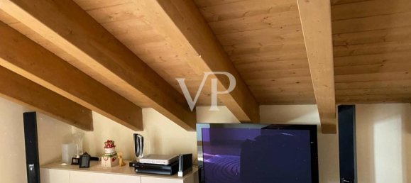 4-salle Penthouse à Abetone Cutigliano, Italy No. 24469 10