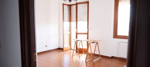 8 Schlafzimmer Penthouse in Livorno, Italy, Nr. 352311 18