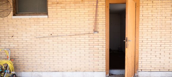 8 Schlafzimmer Penthouse in Livorno, Italy, Nr. 352311 45