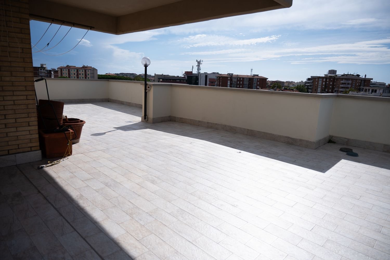 8 Schlafzimmer Penthouse in Livorno, Italy, Nr. 352311