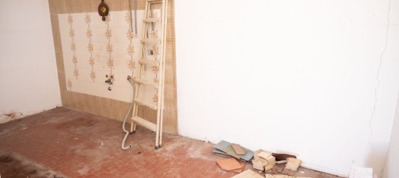 8 Schlafzimmer Penthouse in Livorno, Italy, Nr. 352311 47