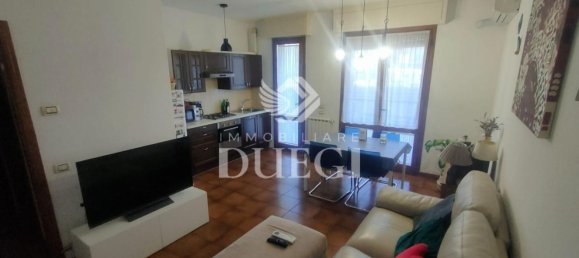 3 rooms Apartment in Viareggio, Italy No. 117960 3