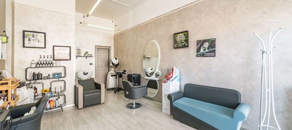 45m² Commercial property in Lagnasco, Italy No. 10021 4