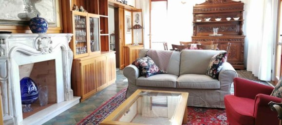 14 rooms Villa in Forte dei Marmi, Italy No. 194168 7