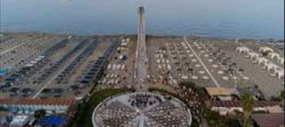 14 rooms Villa in Forte dei Marmi, Italy No. 194168 31