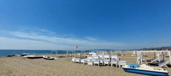 14 rooms Villa in Forte dei Marmi, Italy No. 194168 43