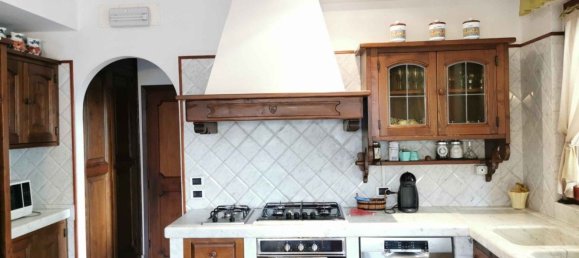 14 rooms Villa in Forte dei Marmi, Italy No. 194168 4