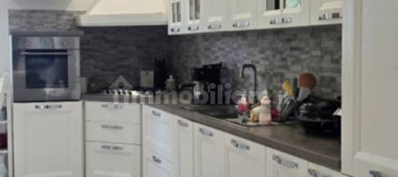 1 bedroom Apartment in Rome, Italy No. 307090 4