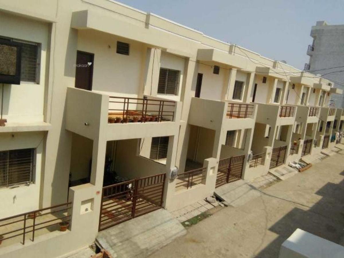 Дом с 3 спальнями в Райпур, Индия № 17690