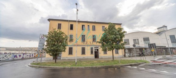 1 bedroom Apartment in Milan, Italy No. 262892 19