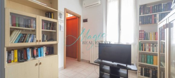 1 bedroom Apartment in Milan, Italy No. 262892 4