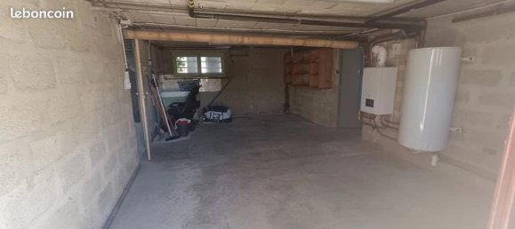 2 bedrooms House in Auxerre, France No. 302212 15