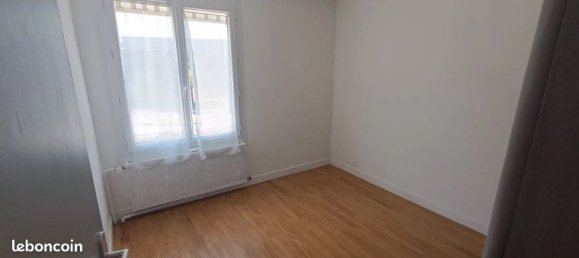 2 bedrooms House in Auxerre, France No. 302212 8