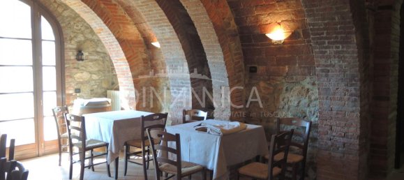 Casa de 8 divisões em Casciana Terme Lari, Italy N.º 230756 7