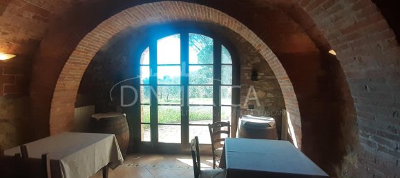 Casa de 8 divisões em Casciana Terme Lari, Italy N.º 230756 10