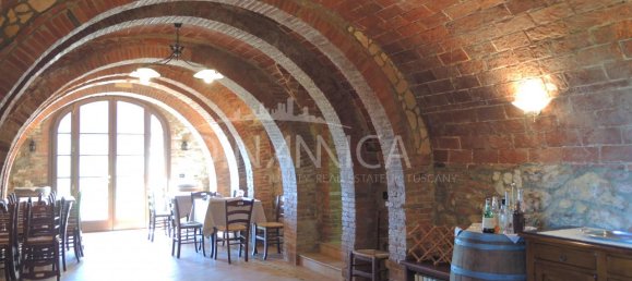 Casa de 8 divisões em Casciana Terme Lari, Italy N.º 230756 8