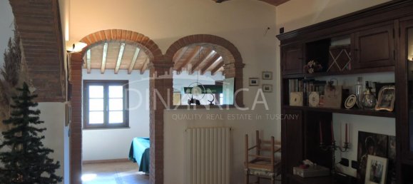 Casa de 8 divisões em Casciana Terme Lari, Italy N.º 230756 18