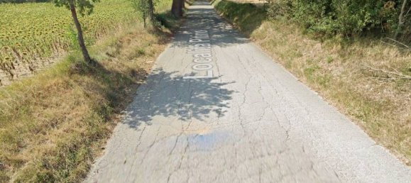 3 Schlafzimmer Wohnung in San Severino Marche, Italy, Nr. 326885 2