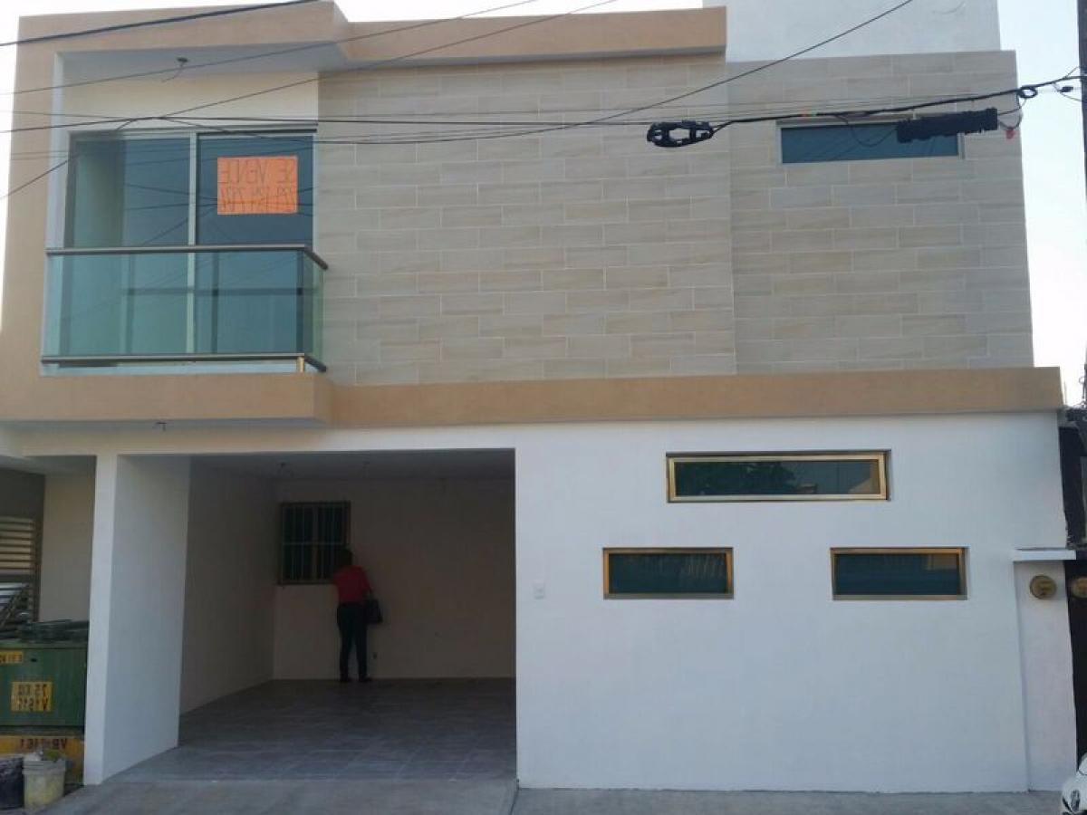 3 bedrooms House in Veracruz, Mexico No. 210469