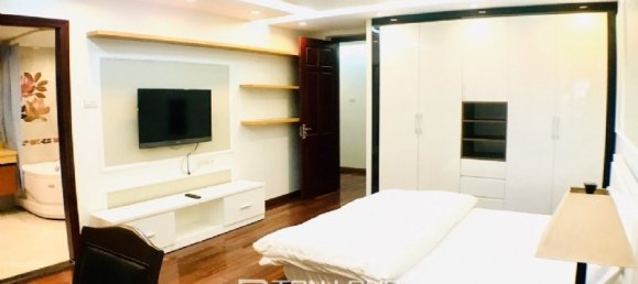 3 bedrooms Apartment in Tay Ho, Vietnam No. 906 6
