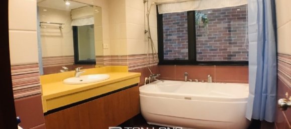 3 bedrooms Apartment in Tay Ho, Vietnam No. 906 16