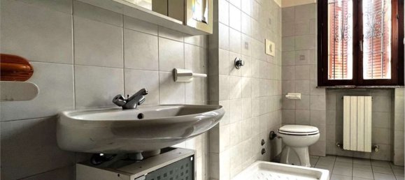 3 rooms Villa in Siziano, Italy No. 3305 15