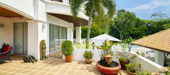 4 bedrooms Cafe / restaurant in Rayong, Thailand No. 680 8