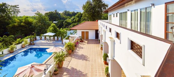 4 bedrooms Cafe / restaurant in Rayong, Thailand No. 680 6