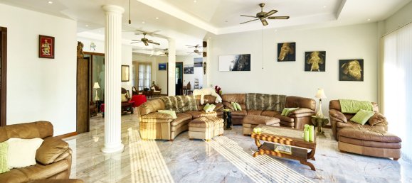 4 bedrooms Cafe / restaurant in Rayong, Thailand No. 680 23