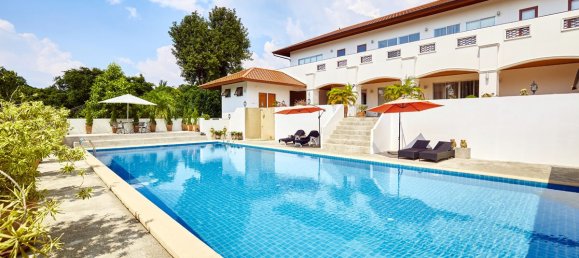 4 bedrooms Cafe / restaurant in Rayong, Thailand No. 680 14