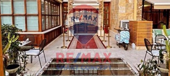 464.5m² Villa in Abu Dhabi, UAE No. 36266 2