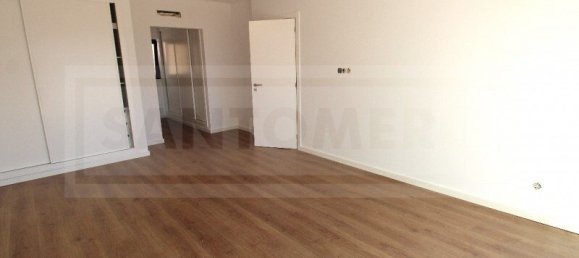 5 غرف نوم فيلا في Guia, Portugal رقم 128277 18