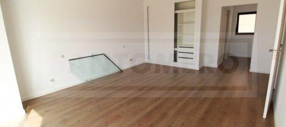 5 غرف نوم فيلا في Guia, Portugal رقم 128277 19