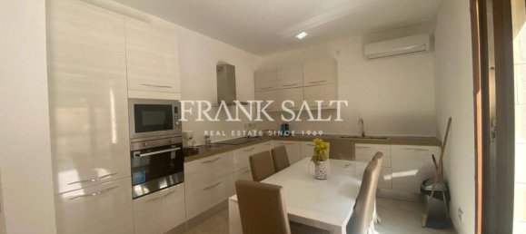 2 Schlafzimmer Villa in Ghajnsielem, Malta, Nr. 6208 3