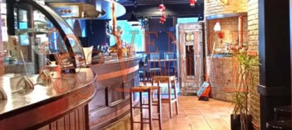 430m² Commercial property in Mirano, Italy No. 117013 8