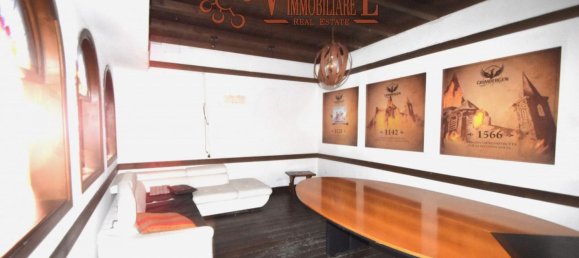 430m² Commercial property in Mirano, Italy No. 117013 15