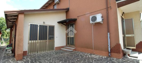 Villa de 7 habitaciónes en Suzzara, Italy No. 338427 20
