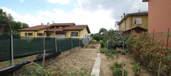 Villa de 7 habitaciónes en Suzzara, Italy No. 338427 12