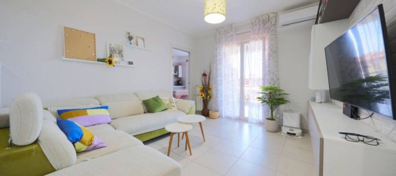 2 Schlafzimmer Wohnung in Taranto, Italy, Nr. 291357 2