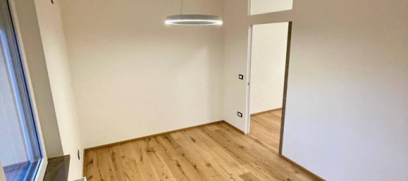 3 rooms Apartment in Innsbruck-Stadt, Austria No. 233389 4