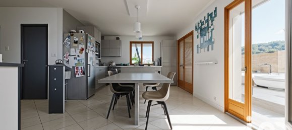 4 bedrooms House in Jura, France No. 316670 6