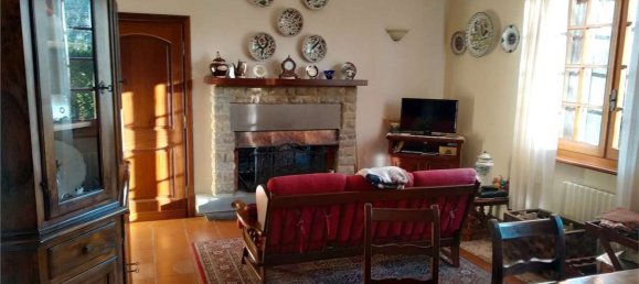 10غرفة منزل في Barga, Italy رقم 50452 3