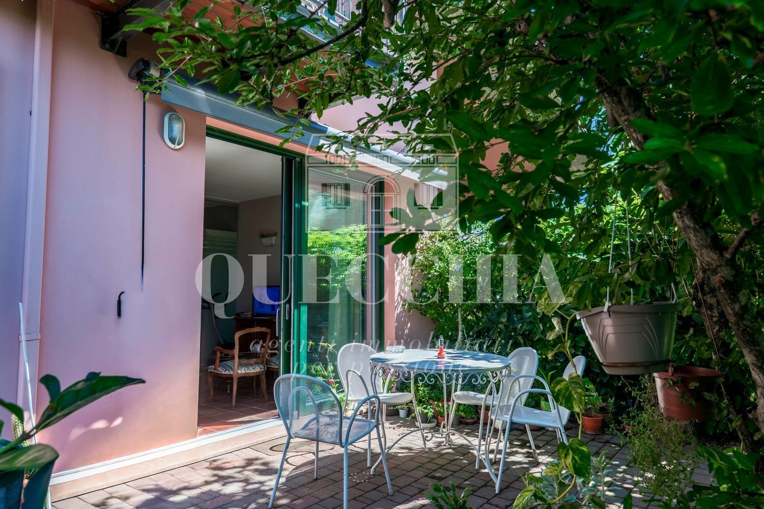 3 rooms Apartment in Brescia, Italy No. 311867