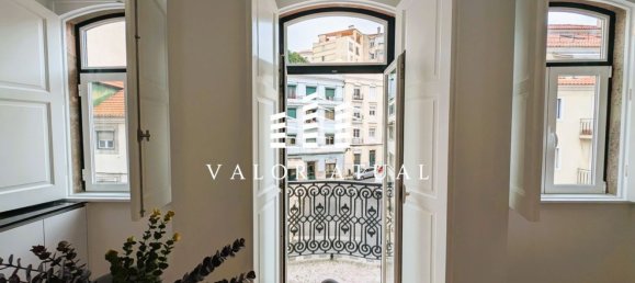 2 bedrooms Apartment in Lisbon, Portugal No. 186407 21