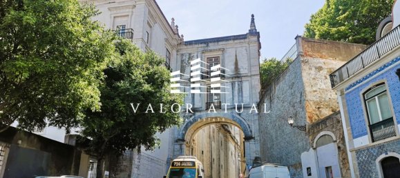 2 bedrooms Apartment in Lisbon, Portugal No. 186407 8