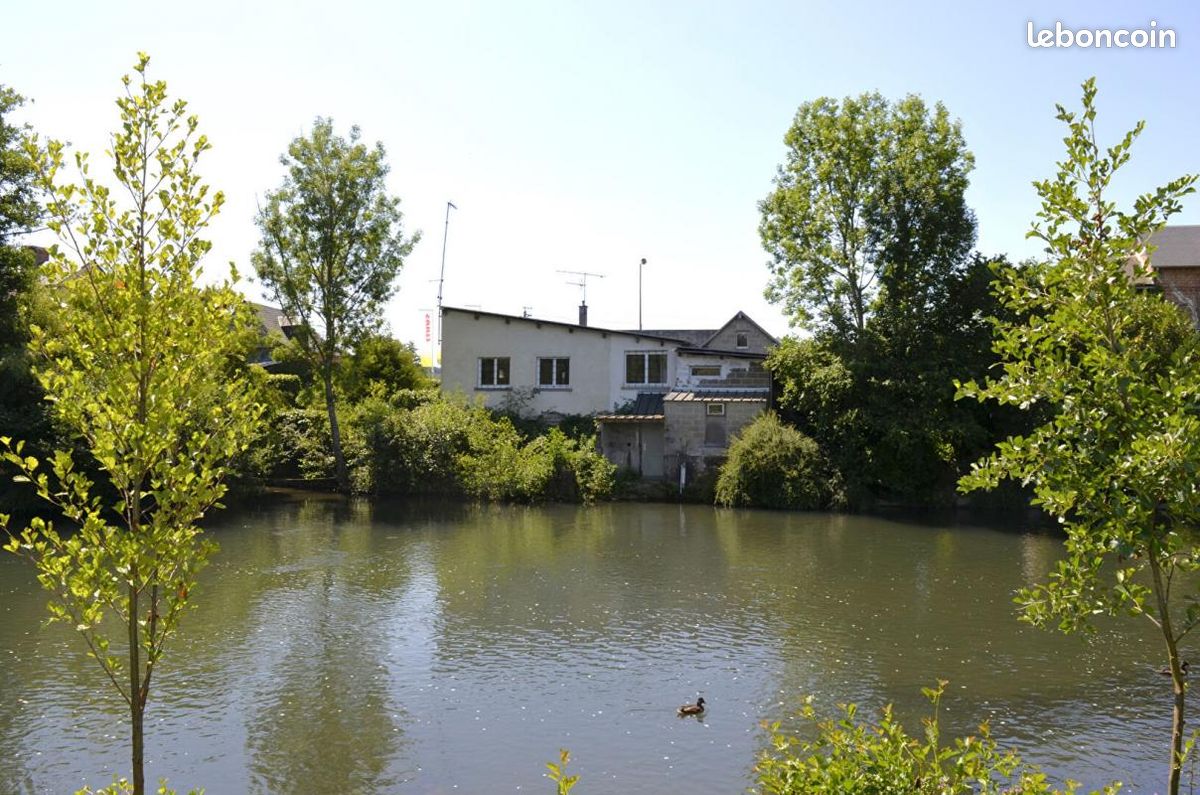 5غرفة شقة في Brionne, France رقم 359504