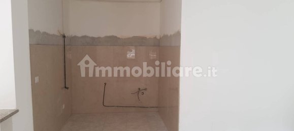 2 bedrooms Apartment in Aprilia, Italy No. 343750 3