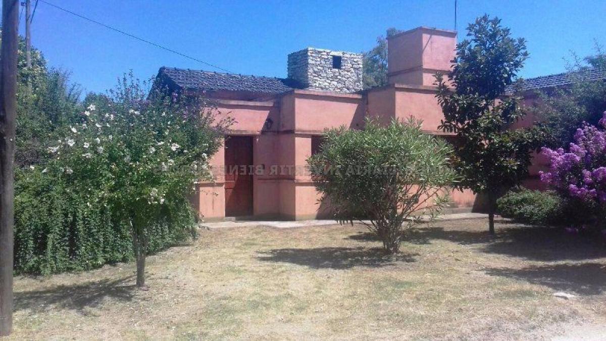 3 bedrooms House in Cordoba, Argentina No. 18533